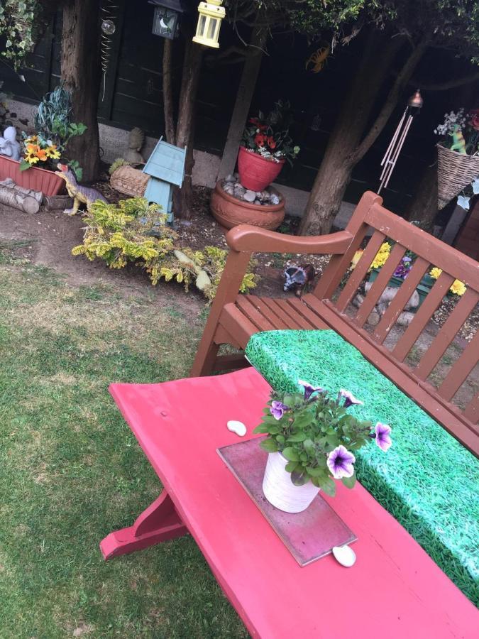 The Cedars House B&B Nuneaton Exterior foto